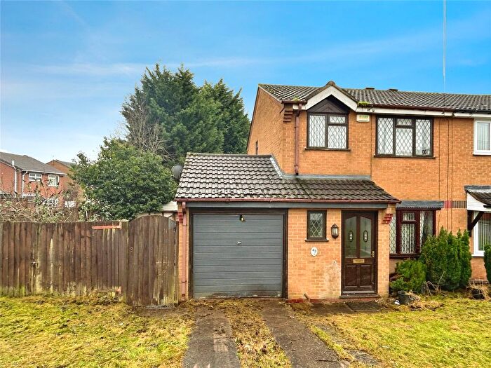 3 Bedroom Semi-Detached House For Sale In Hay Wain Lane, Midway, Swadlincote, Derbyshire, DE11