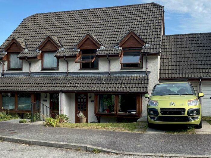 3 Bedroom Semi-Detached House To Rent In Rosehill Close, Lostwithiel, PL22