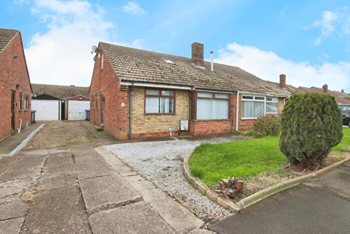 3 Bedroom Semi-Detached Bungalow For Sale In Back Lane, Burstwick, Hull, HU12