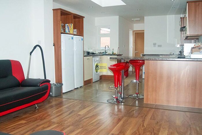 5 Bedroom Terraced House To Rent In Hubert Road, Selly Oak, Birmingham, B29