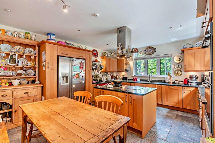 5 Bedroom Detached House For Sale In Holt Close, Wickham, Fareham, Hampshire, PO17