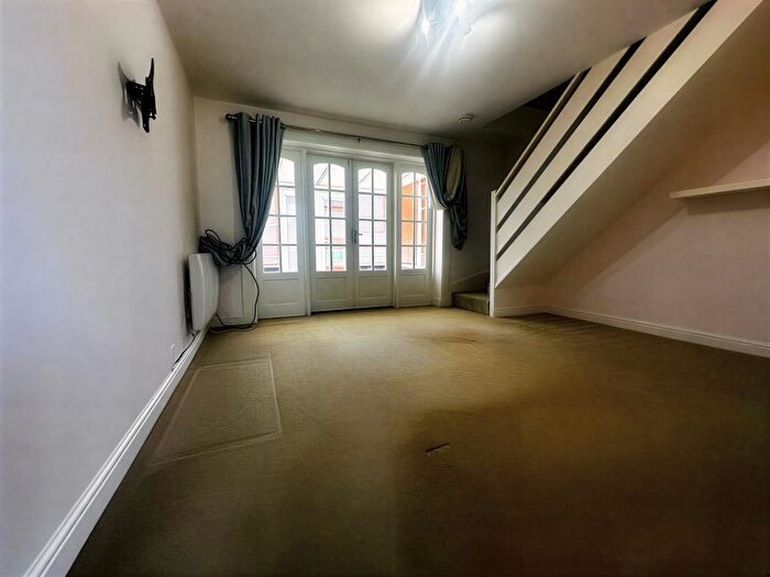 2 Bedroom Terraced House For Sale In Routh Lane, Tilehurst, Reading, RG30