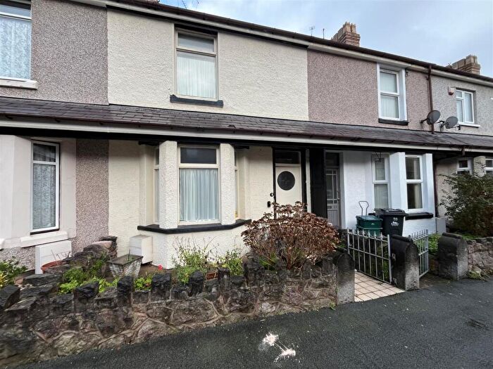 2 Bedroom Terraced House For Sale In Park Road, Colwyn Bay, LL29