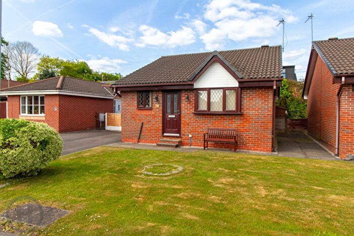 2 Bedroom Bungalow For Sale In Hollins Close, Astley, Tyldesley, Manchester, M29