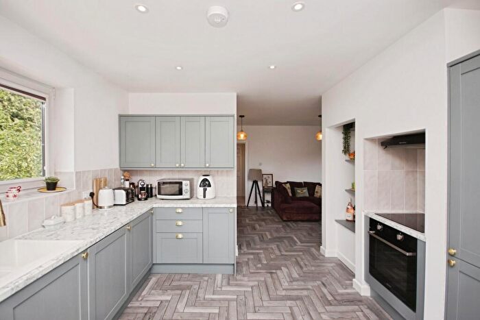 4 Bedroom Semi-Detached House For Sale In Courtfield Grove, Bristol, BS16