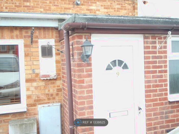 2 Bedroom Terraced House To Rent In Oak Avenue, Charlton Kings, Cheltenham, GL52