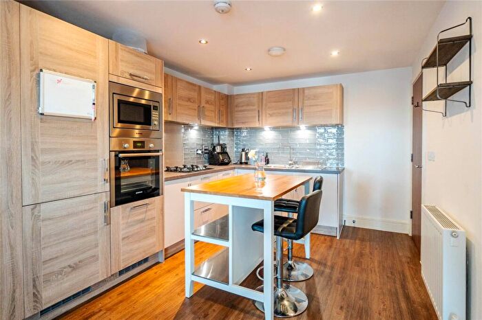 1 Bedroom Apartment For Sale In Marquess Drive, Bletchley, MK2