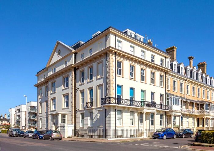 1 Bedroom Flat For Sale In Flat West Mansions, Heene Terrace, Worthing, West Sussex, BN11