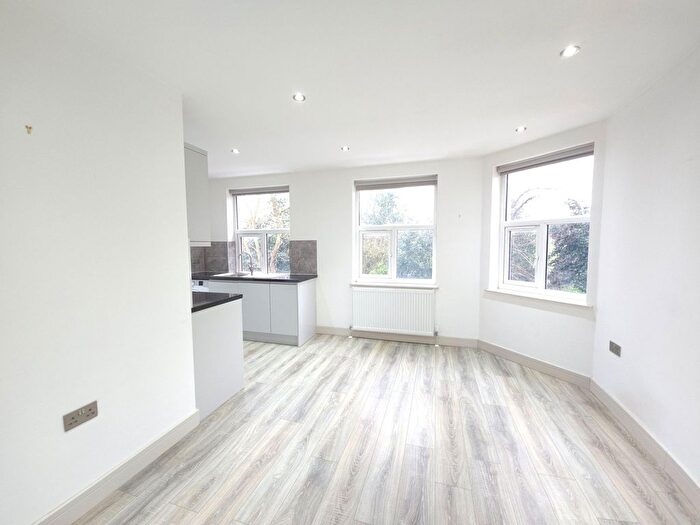 1 Bedroom Flat To Rent In Rymer Street, London, SE24