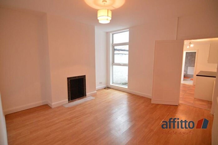 1 Bedroom Flat To Rent In Oban Street, Leicester, LE3