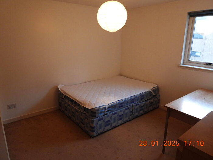 2 Bedroom Flat To Rent In Charlotte Street, Glasgow, G1