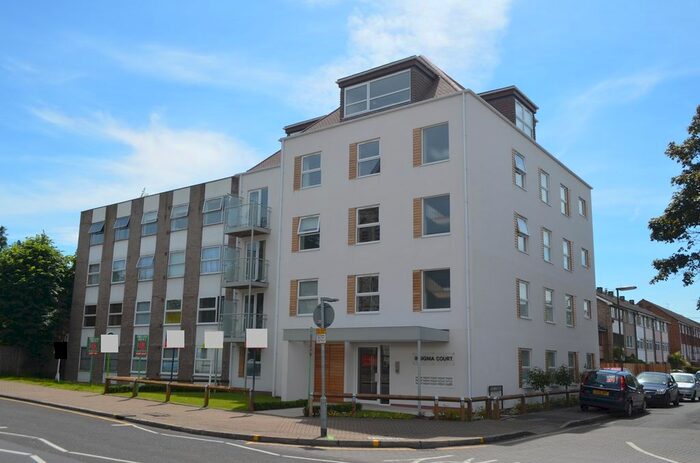 2 Bedroom Flat To Rent In Church Road, Ashford, TW15