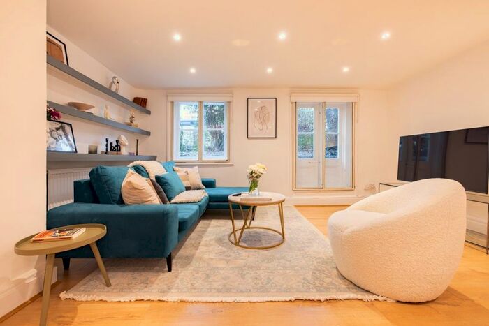 1 Bedroom Flat To Rent In Brixton Road, London, SW9