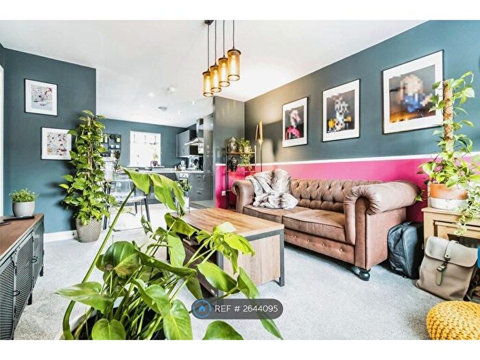 2 Bedroom Terraced House To Rent In Keele Walk, Manchester, M40
