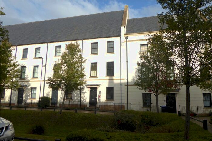 4 Bedroom Town House To Rent In Black Cat Drive, Upton, Northampton, Northamptonshire, NN5