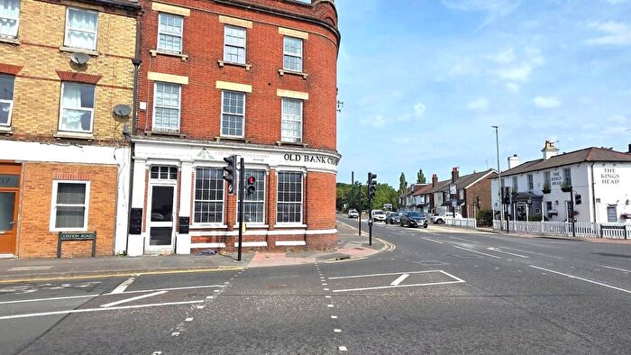 1 Bedroom Apartment To Rent In Station Road, Horley, Surrey, RH6
