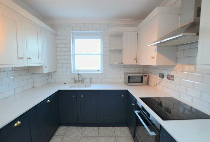 2 Bedroom Apartment To Rent In Palace Square, London, SE19