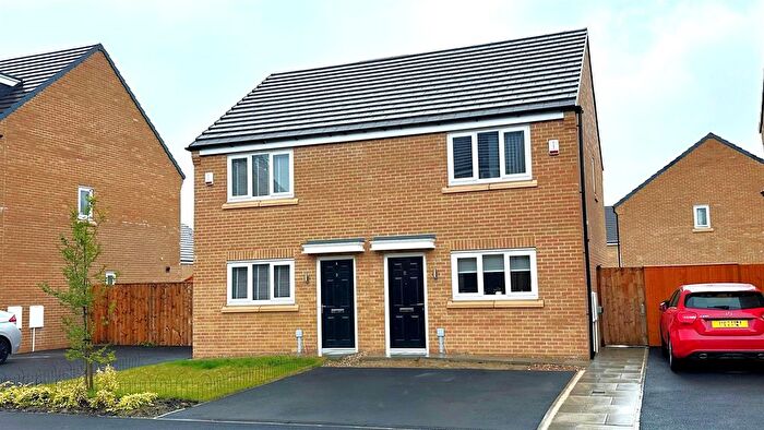 2 Bedroom Semi-Detached House For Sale In Mill Road, Eccleshill, Bradford, BD2