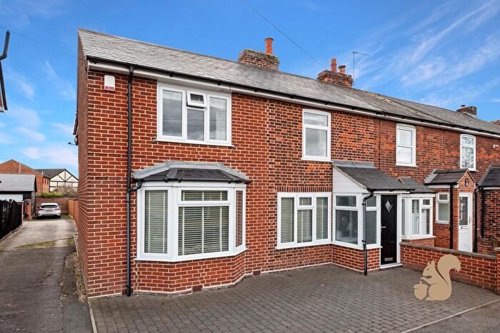 3 Bedroom End Of Terrace House For Sale In Gosbecks Road, Colchester, CO2