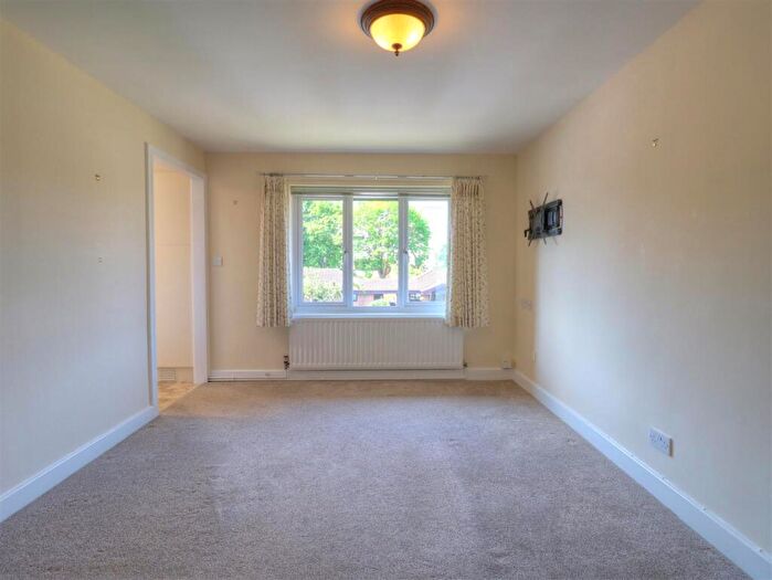 1 Bedroom Retirement Property To Rent In Knights Lane, Tiddington, Stratford-Upon-Avon, CV37