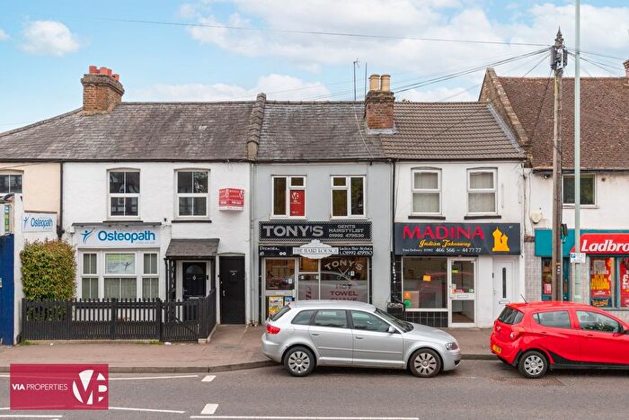 1 Bedroom Flat To Rent In High Road, Wormley, EN10