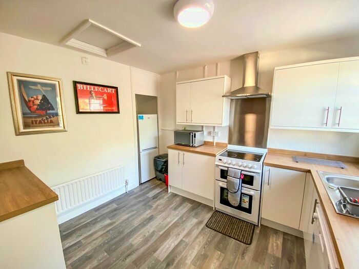 1 Bedroom Flat To Rent In Station Way, Colchester, CO1