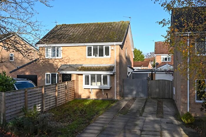 2 Bedroom Semi-Detached House For Sale In Bellhouse Way, York, YO24
