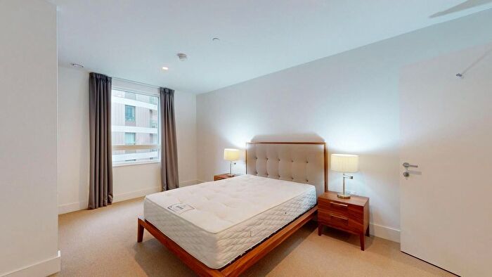 2 Bedroom Flat For Sale In North End Road, Wembley, HA9