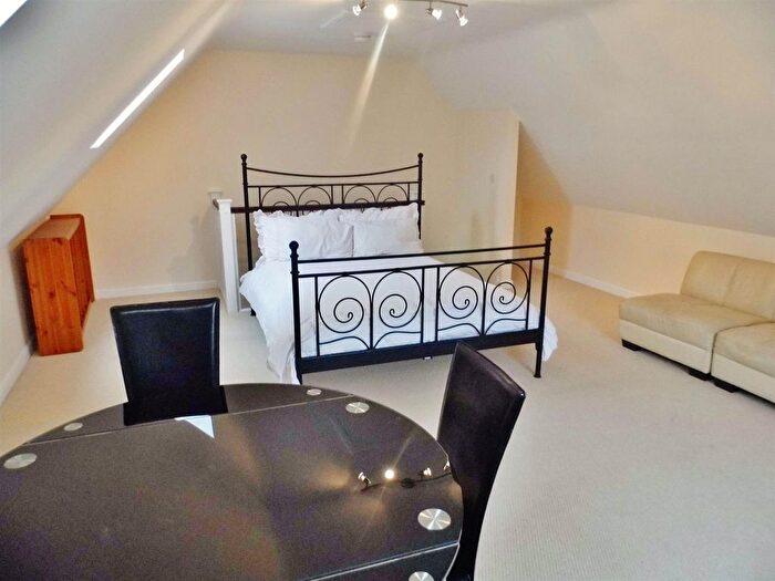 1 Bedroom Flat To Rent In Poundgate Lane, Westwood Heath, Coventry, CV4