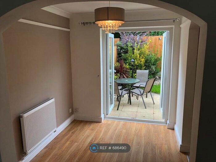 2 Bedroom Flat To Rent In Worsley, Worsley, Manchester, M28