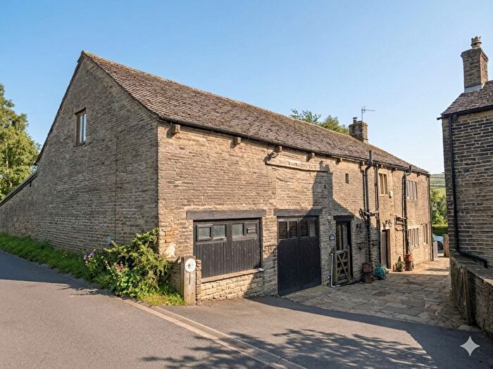 3 Bedroom Detached House For Sale In Rowarth, High Peak, SK22