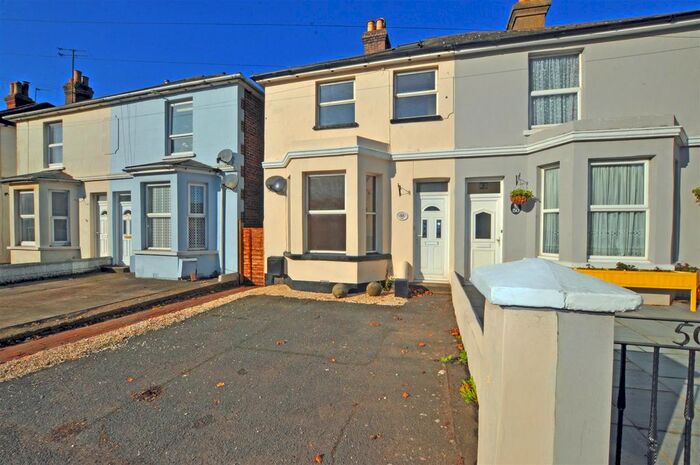 2 Bedroom Semi-Detached House To Rent In South Road, Hailsham BN27
