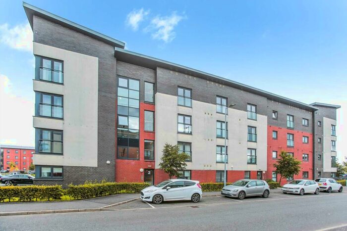 2 Bedroom Flat To Rent In Cardon Square, Renfrew, PA4
