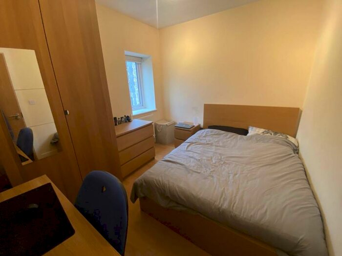 7 Bedroom House To Rent In Richmond Road, Roath, Cardiff, CF24