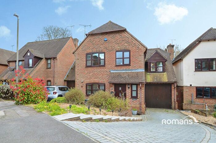4 Bedroom Detached House To Rent In Copperfields, High Wycombe, Buckinghamshire, HP12