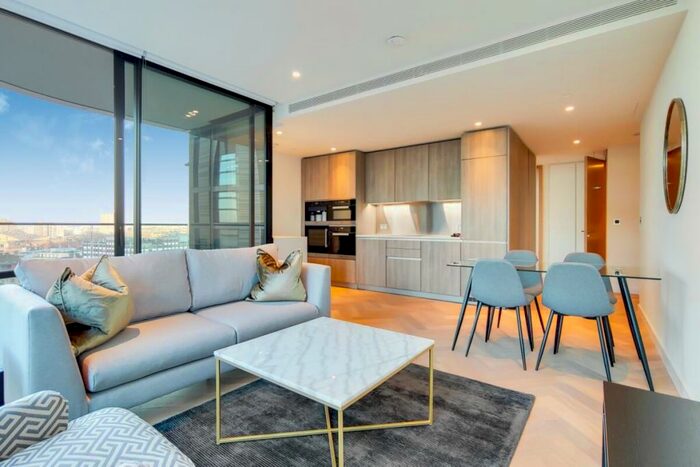 2 Bedroom Apartment To Rent In Principal Tower, EC2A