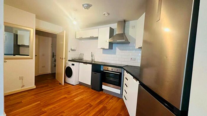 2 Bedroom Apartment To Rent In Boston Street, Manchester, M15