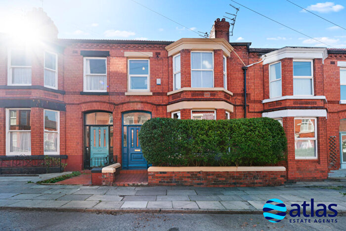 4 Bedroom Terraced House For Sale In Elmbank Road, Mossley Hill, L18