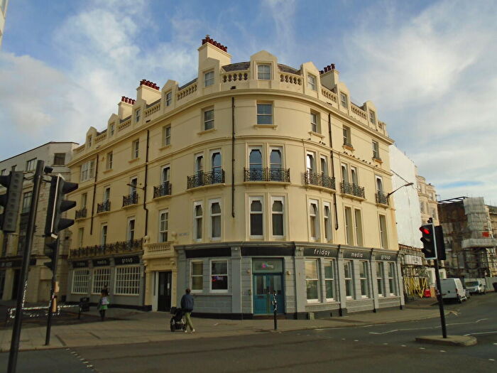 2 Bedroom Flat To Rent In East Street, Brighton, BN1