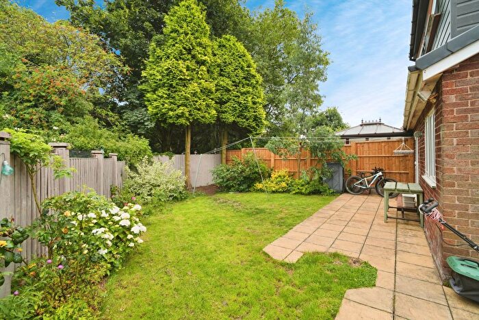 4 Bedroom Semi-Detached House For Sale In Langholm Road, Garswood, Ashton-In-Makerfield, Wigan, WN4