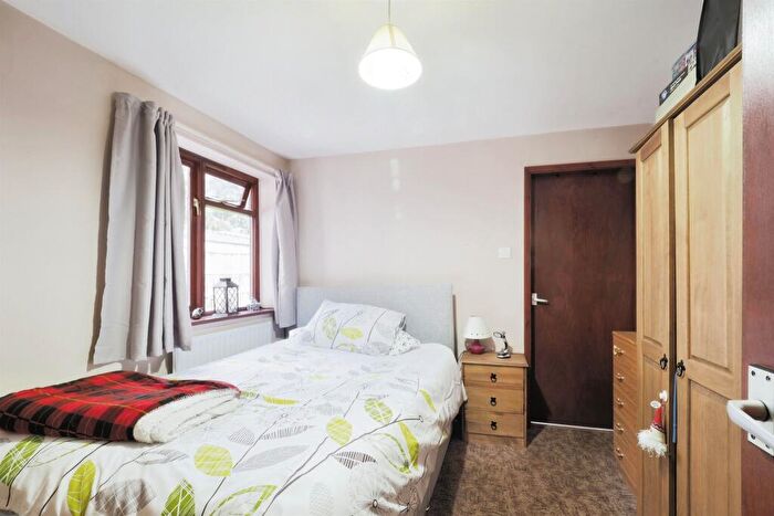 3 Bedroom Terraced House For Sale In Anne Close, Keadby, Scunthorpe, DN17