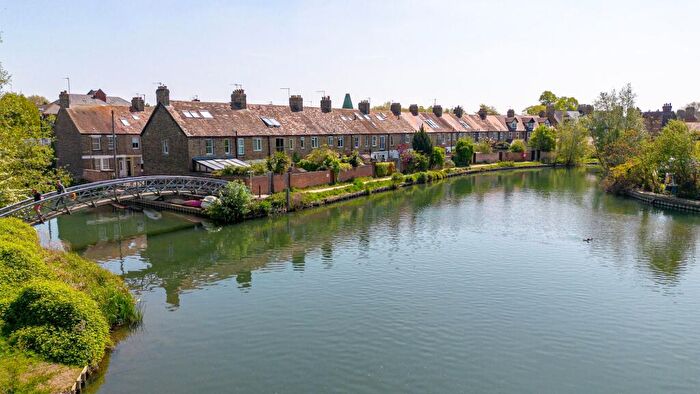 3 Bedroom Terraced House For Sale In Abbey Road, Oxford, OX2