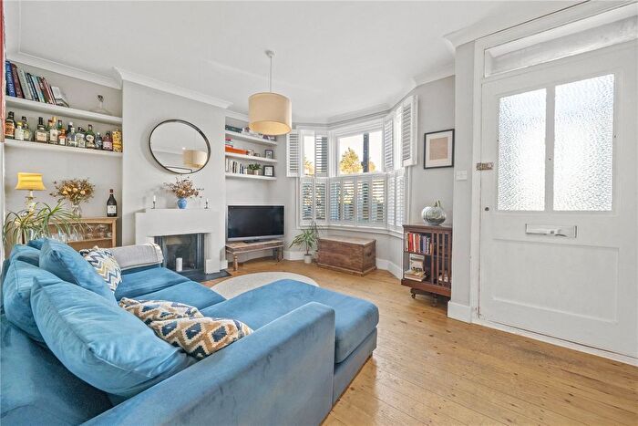 3 Bedroom Terraced House For Sale In King Edward Road, Walthamstow, London, E17