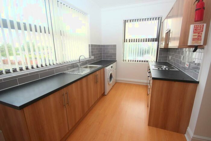 2 Bedroom Apartment To Rent In Tarvin Road, Chester, CH3