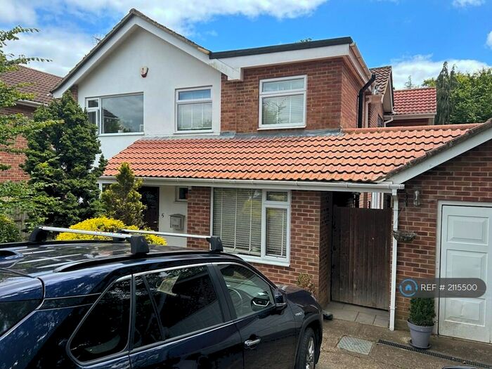 5 Bedroom Detached House To Rent In Burgess Hill, Burgess Hill, RH15
