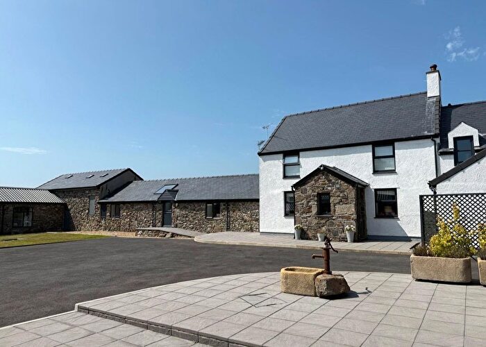 8 Bedroom Cottage For Sale In Carmel, Llannerch-Y-Medd, Isle Of Anglesey, LL71