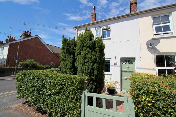2 Bedroom End Of Terrace House To Rent In Rack Close Road, Alton, Hampshire, GU34