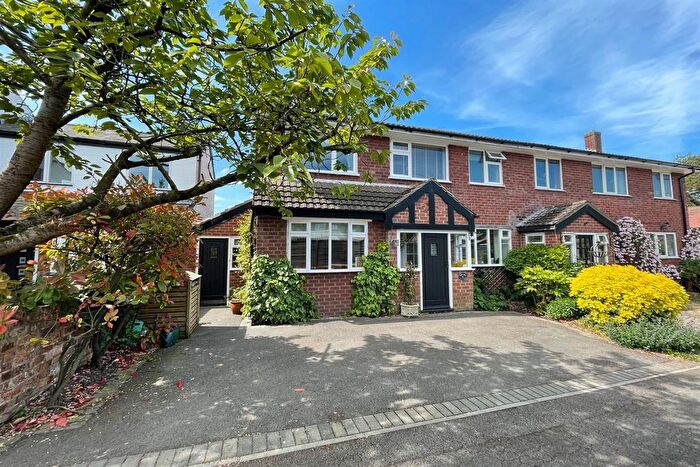 4 Bedroom Semi-Detached House For Sale In Hall Bank South, Mobberley, Knutsford, WA16