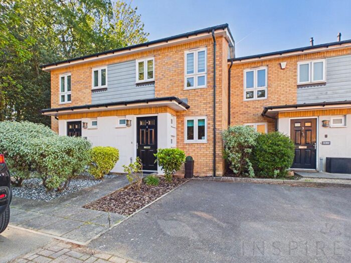 2 Bedroom Terraced House For Sale In Siena Drive, Crawley, RH10