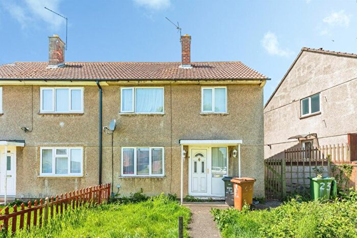 3 Bedroom End Of Terrace House For Sale In Brighton Road, Corby, NN18